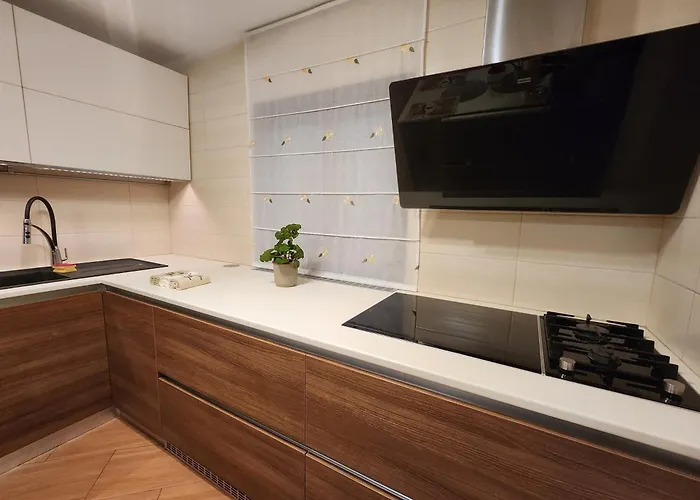 Cristina Luxury * Konstanca