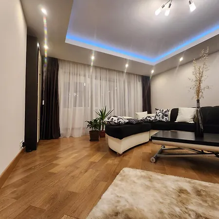 Cristina Luxury * Konstanca