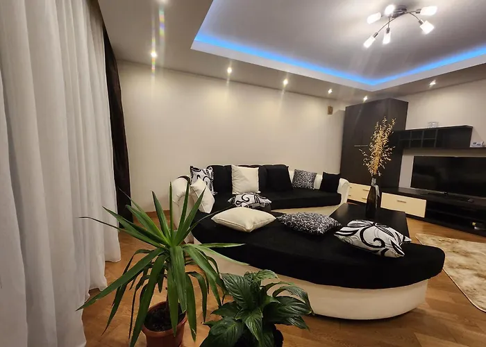 Cristina Luxury * Konstanca